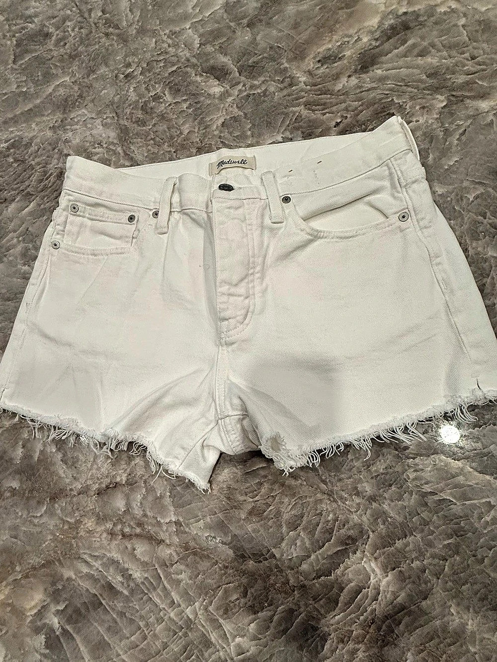 Madewell Relaxed Denim Shorts in Tile White in White Waist 27
